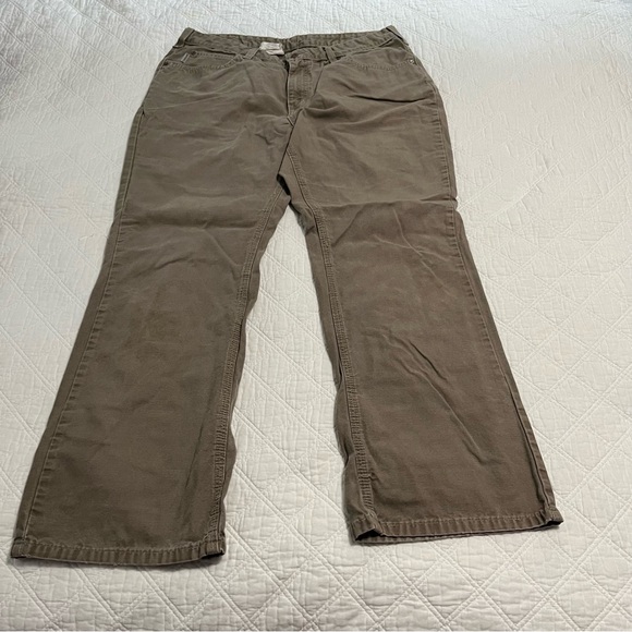 Women’s straight leg Carhartt trouser pants - Picture 2 of 8